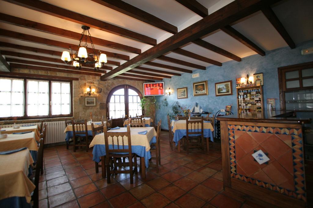 Habitaciones Y Estudios- Hotel "Posada De Cantabria El Solar" - Cenas Y Gintonic- Bar -Terraza Panoramica Galizano Extérieur photo